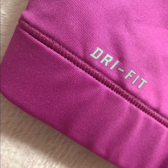 Nike Dri-Fit Sports Bra - Picture 5 of 5